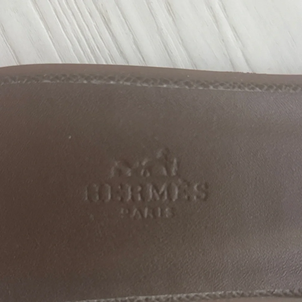 Women's Brown Slide Sandals Hermes - Picture 2 of 4